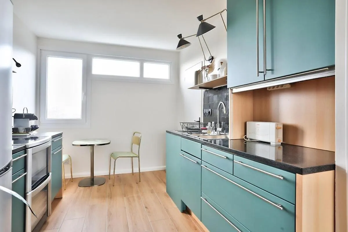 Апартаменты Superb 1Br Flat On The Bois Blancs District Лилль